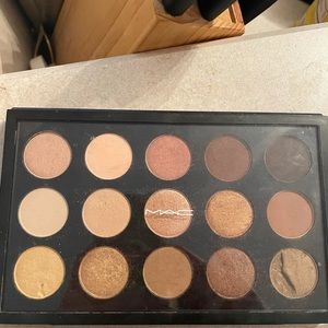 MAC warm neutral palette